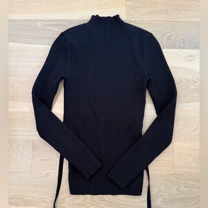 Aritzia Long Sleeve Top